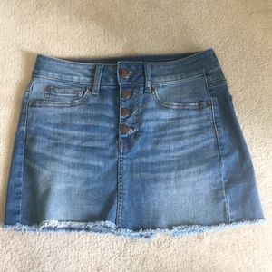 American Eagle mini skirt